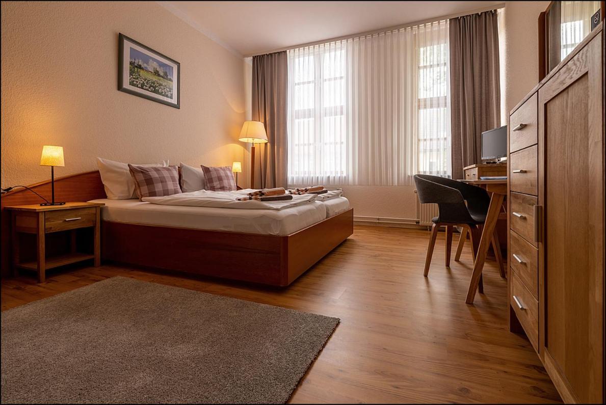 Markt Eins Gaestezimmer Schoppenstedt Luaran gambar